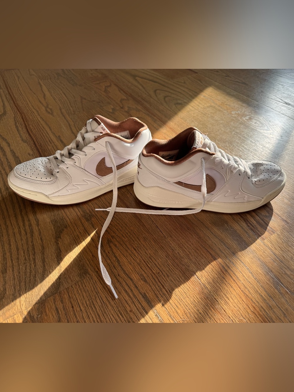 Jordan Women's Stadium 90 - White / Light Brown - Picture 4 of 7